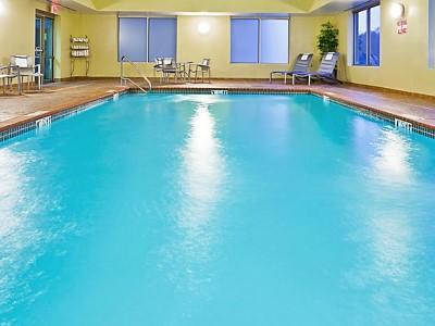 Holiday Express & Memphis/germantown By Ihg Hotel